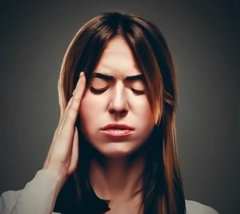 Can Perfume Cause Headache and Migraines? Pertinacia Perfume