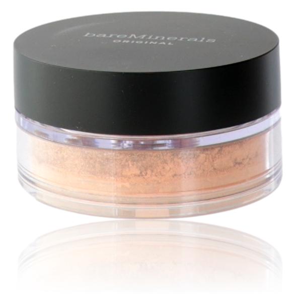 Bare Minerals Loose Powder Foundation SPF 15 in Light Beige 09, a physical mineral makeup with a smooth, loose powder texture.